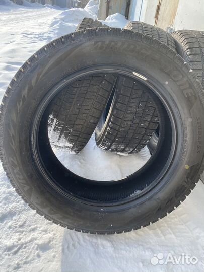 Bridgestone Blizzak VRX2 205/55 R16