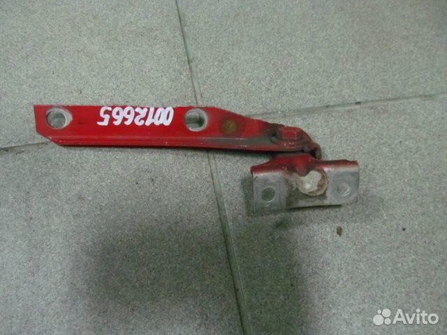 Петля капота правая Audi A80 B3 893 1987-1992