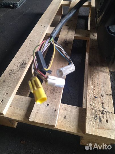 Зеркало наружное правое DAF XF 105 2009