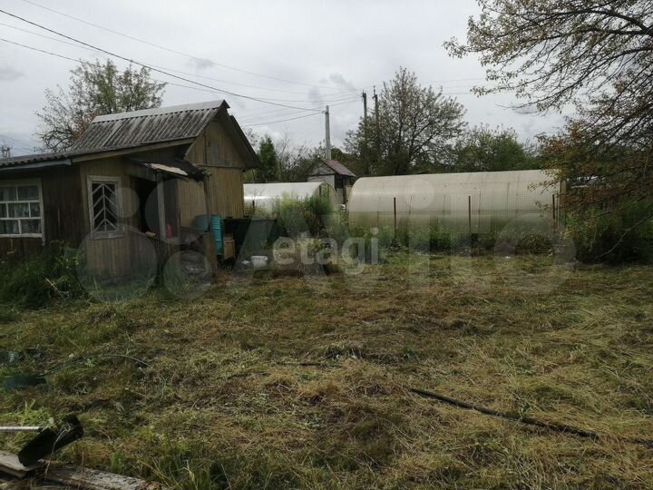 Дача 16,1 м² на участке 4 сот.