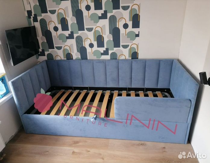 Детская кровать со спинкой 90 на 160