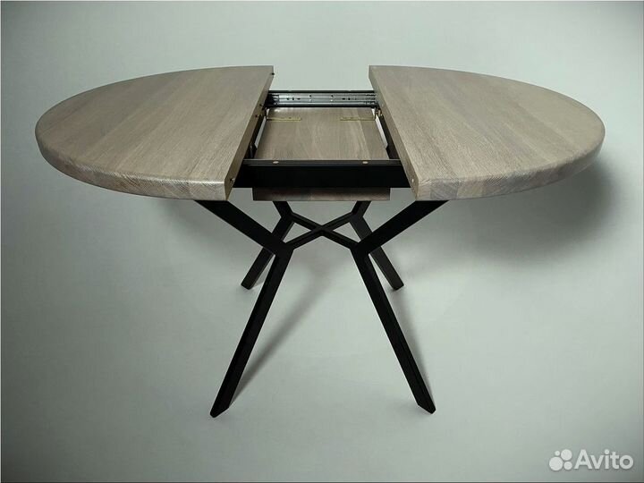 Дизайнерский стол обеденный в стиле лофт раздвижно