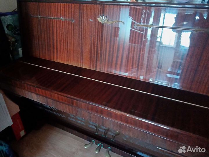 Продам фортопиано