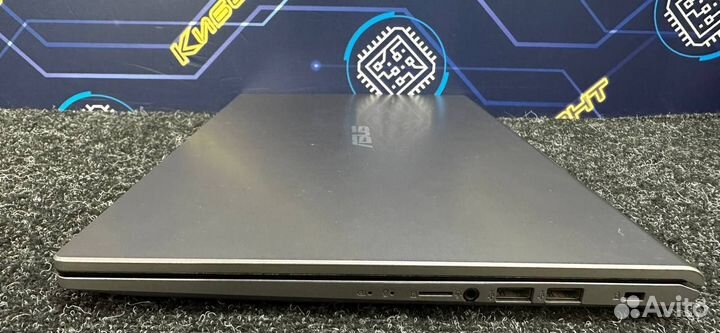 Asus X515D (R3-3250U, 8GB, SSD256, Vega 3)