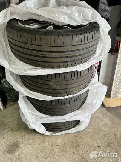 Pirelli P Zero 245/45 R20 и 275/40 R20