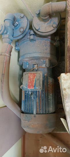 Вакуумный насос