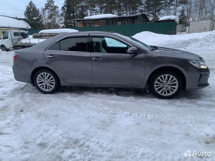 Toyota Camry 2.5 AT, 2014, 107 000 км