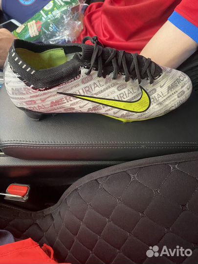 Бутсы профессиональные nike
