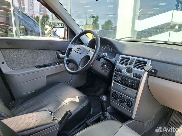 LADA Priora 1.6 МТ, 2011, 193 284 км