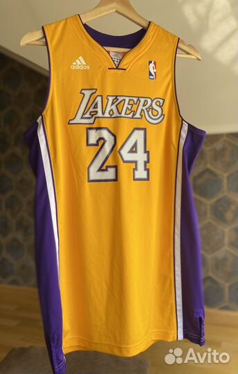 Баскетбольная форма adidas