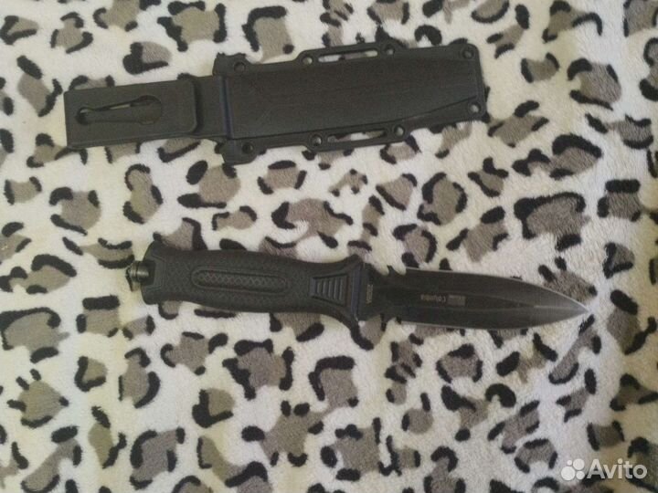 Нож Columbia с ножнами