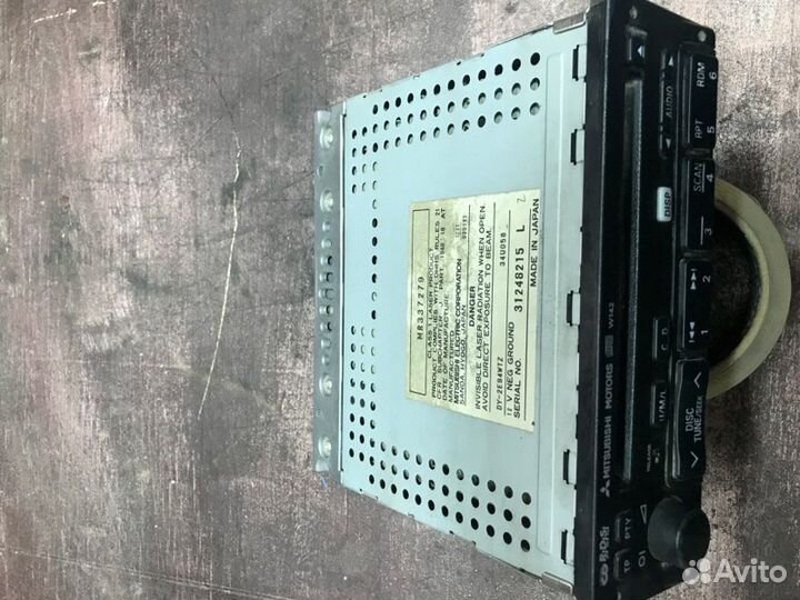 Магнитола Mitsubishi Space Wagon N94W 4G64 2003