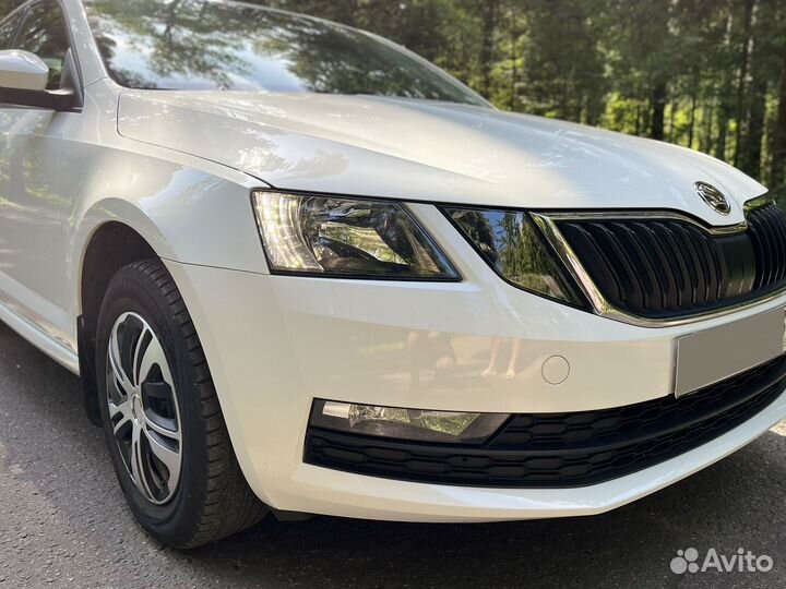 Skoda Octavia 1.6 AT, 2020, 88 064 км