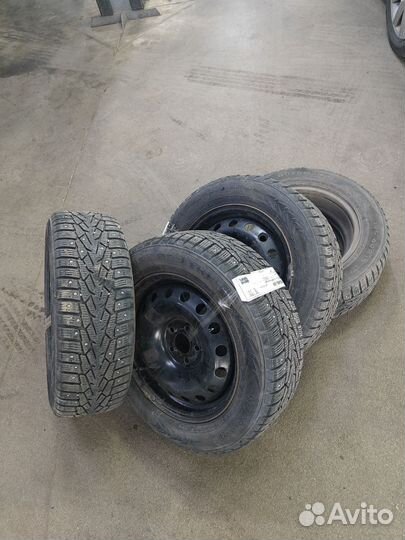 Nordman 7 195/60 R15