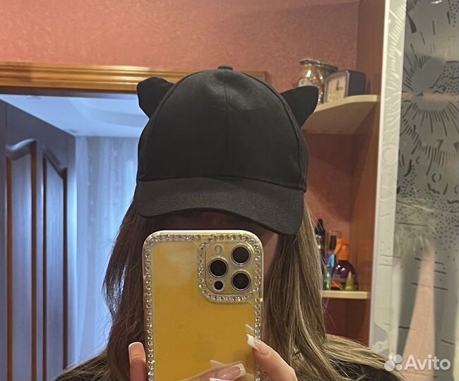 Кепка черная женская