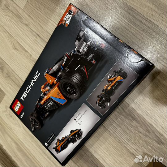 Конструктор Lego neom McLaren Formula, 42169