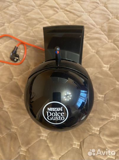 Кофеварка капсульная dolce gusto