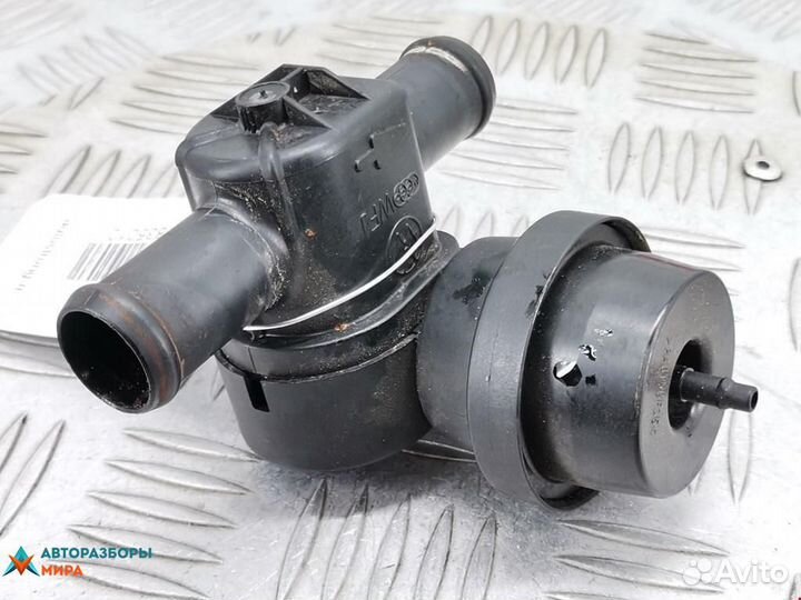 Кран отопителя (печки) Audi A5 8T 2010 1J0819809