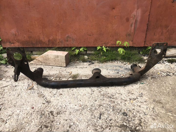 Передняя балка интеркуллер VW Passat b5