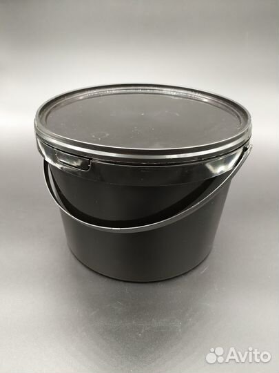 Пластиковая тара ведра банки
