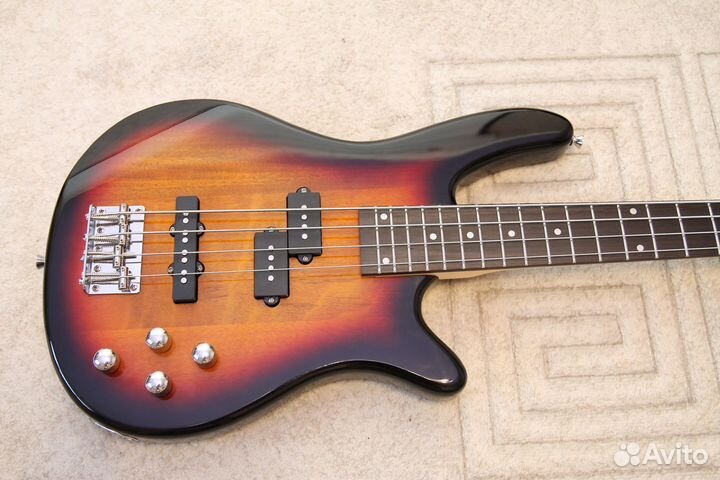 Бас гитара Irin