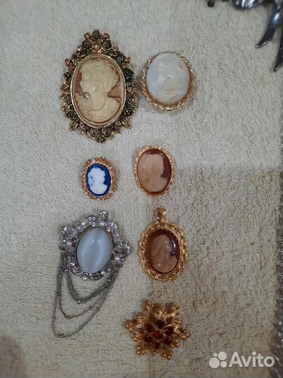 Броши,серьги,кулоны,кольца с камеей