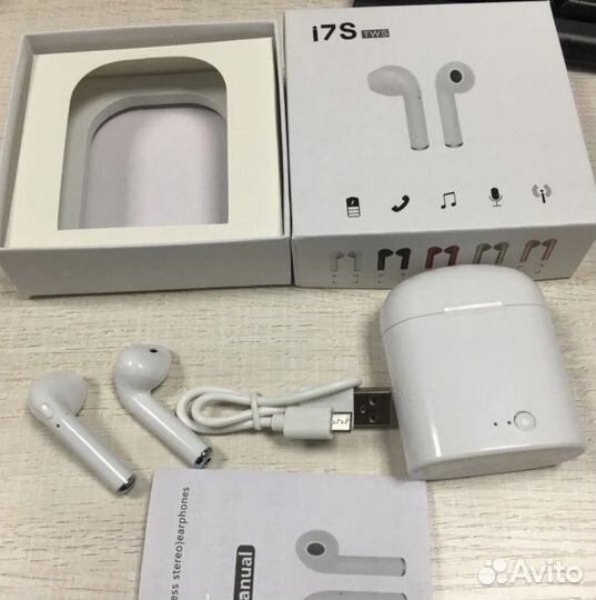 Наушники беспроводные I7S TWS новые