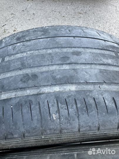 Dunlop SP Sport Maxx 050+ 235/45 R18 98Y