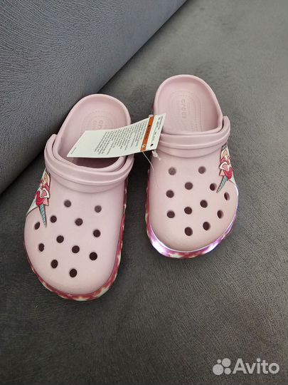 Crocs для девочки новые, С13, светящиеся