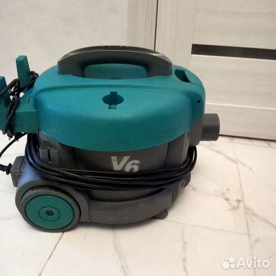 Профессиональный пылесос Tennant V6