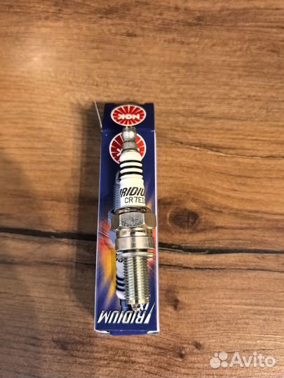 Свеча cr7eix