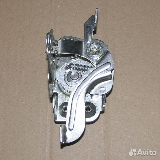 Замок двери урал (с 10.2009г.) левый