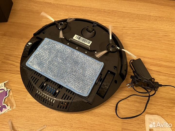 Робот пылесос Kitfort KT-562