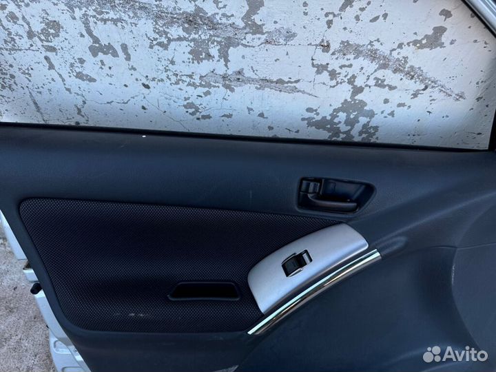 Дверь передняя левая Toyota Voltz ZZE138