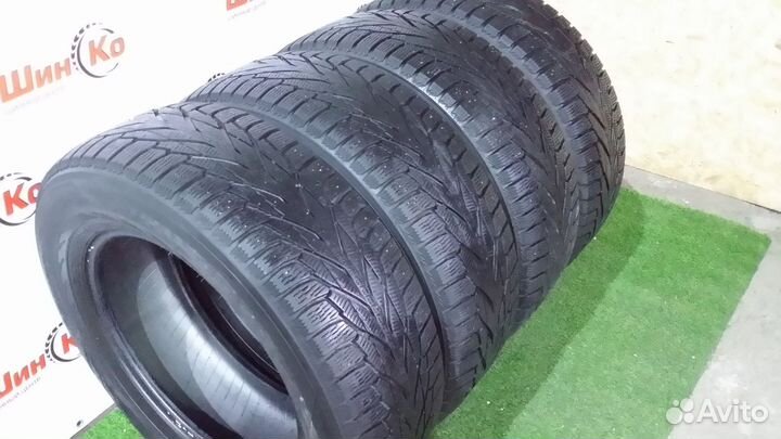 Nokian Tyres Hakkapeliitta R2 SUV 235/55 R17