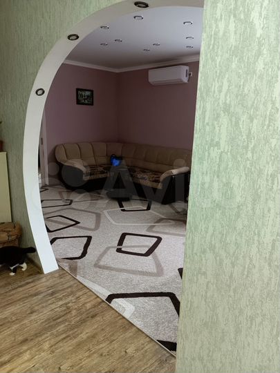 3-к. квартира, 81,1 м², 1/5 эт.