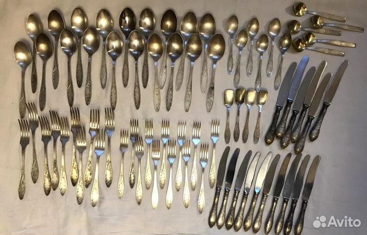 Мельхиоровые ложки вилки ножи