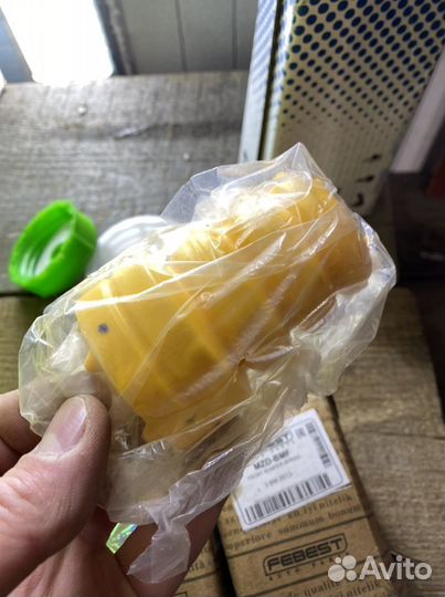 Отбойники стоек Мазда