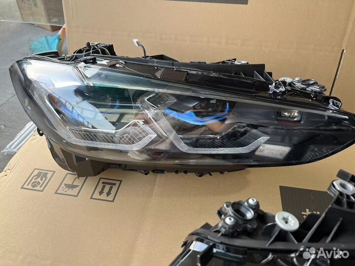 Фары BMW G80 M3/M4 Shadow Line Laser оригинал