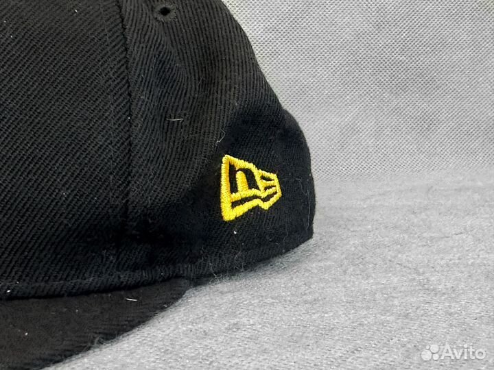 Кепка снепбек Boston Bruins NHL New Era оригинал