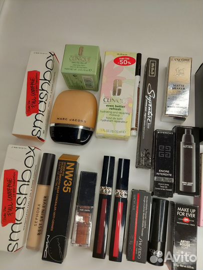 Лот косметики 30 штук lux 1