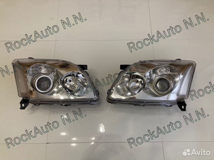 Фара (2шт) Toyota Avensis Т250 (2003-2006)