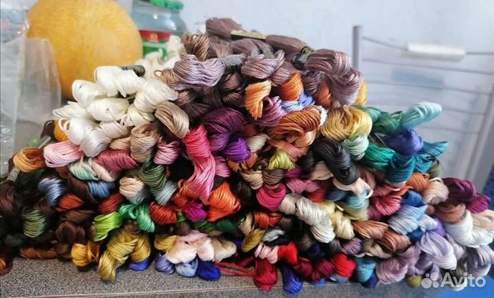 Нитки мулине DMC