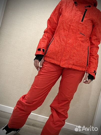 Сноубордический (горнолыжный) костюм женский