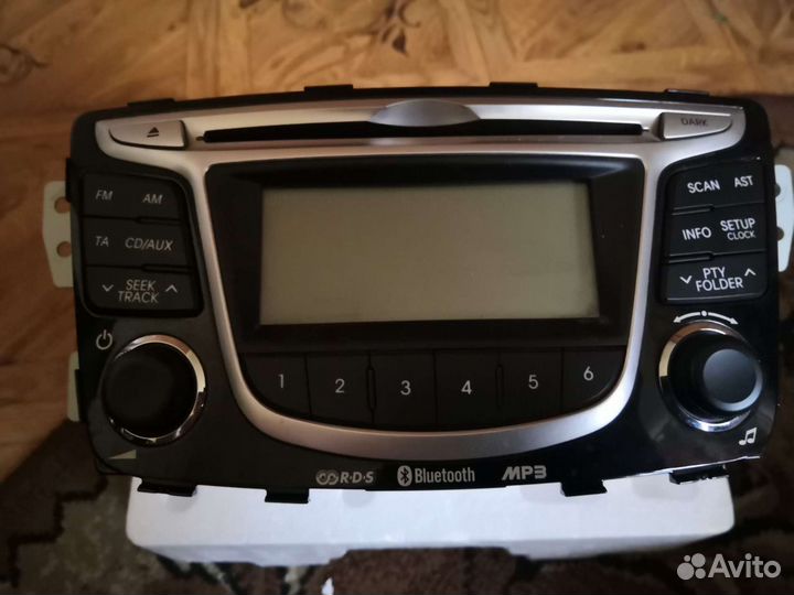 Магнитола штатная Hyundai Solaris 2011-2017