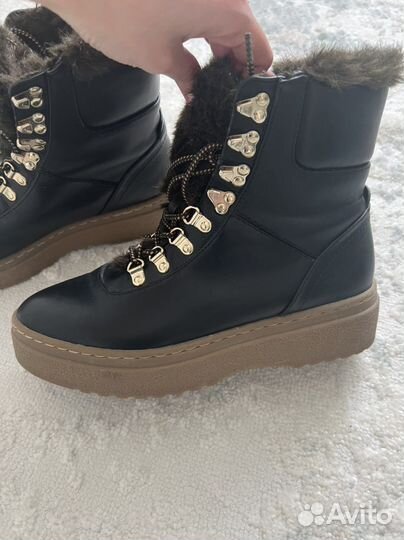 Ботинки zara на меху