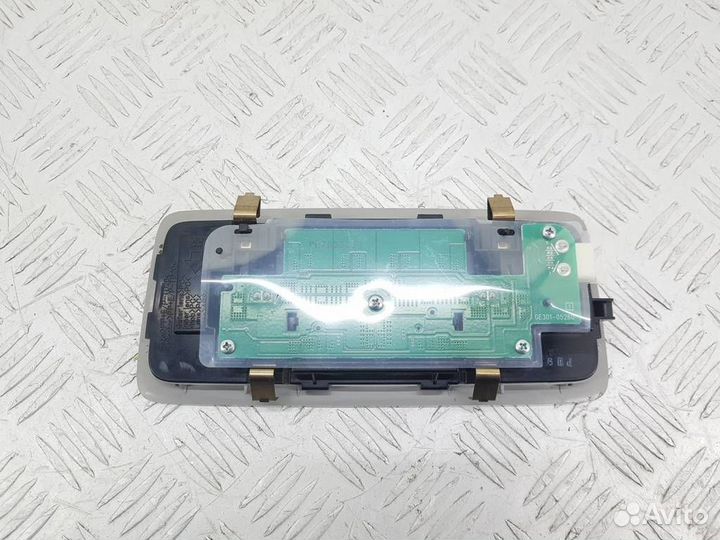 30105260 Фонарь салона (плафон) Lexus RX