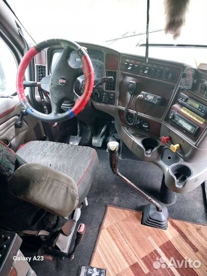 Kenworth T2000 с полуприцепом, 2002
