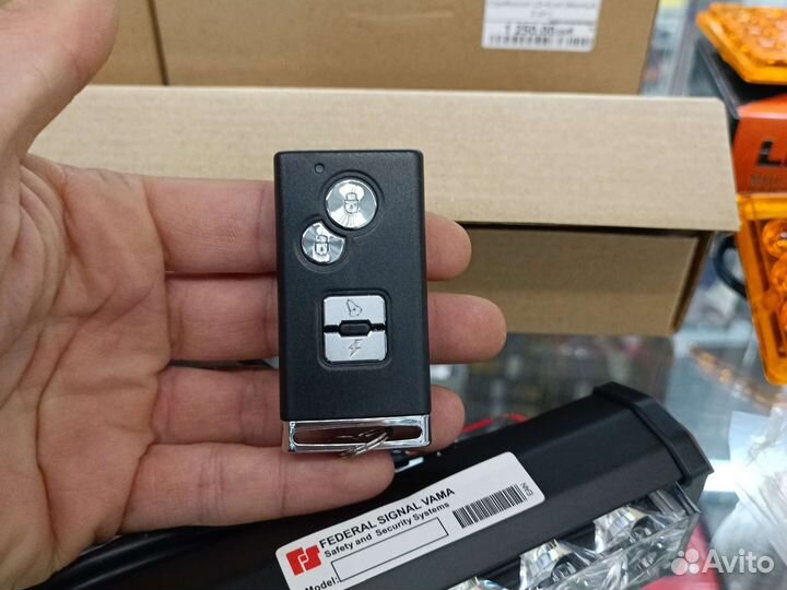 Стробоскопы оранжевые / желтые Federal + пульт ду