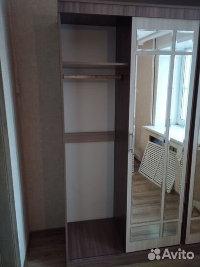 Шкаф купе с зеркалом бу